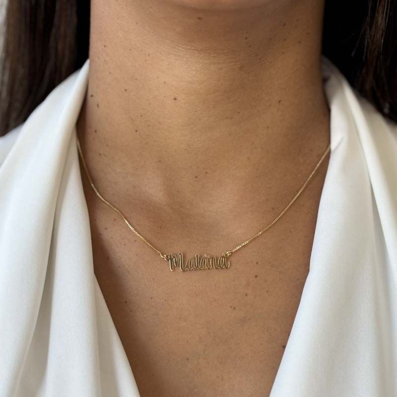 Colar Personalizado com Nome Fonte Média Folheado a Ouro 18k