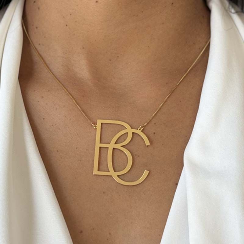 Colar Monograma Personalizado Duas Letras Grandes Folheado a Ouro 18k