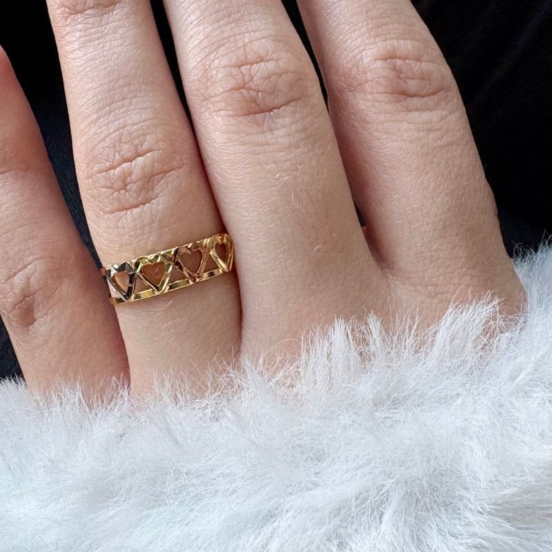 Anel com Corações Três Cores Folheado a Ouro 18k