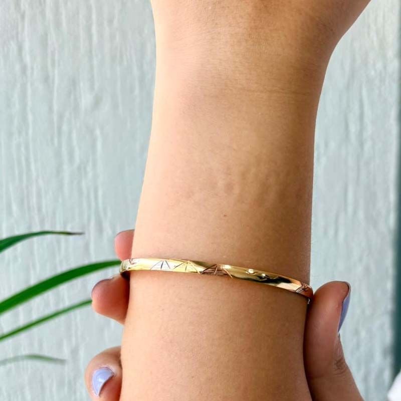 Bracelete Escrava Redondo Diamantado Folheado a Ouro 18k