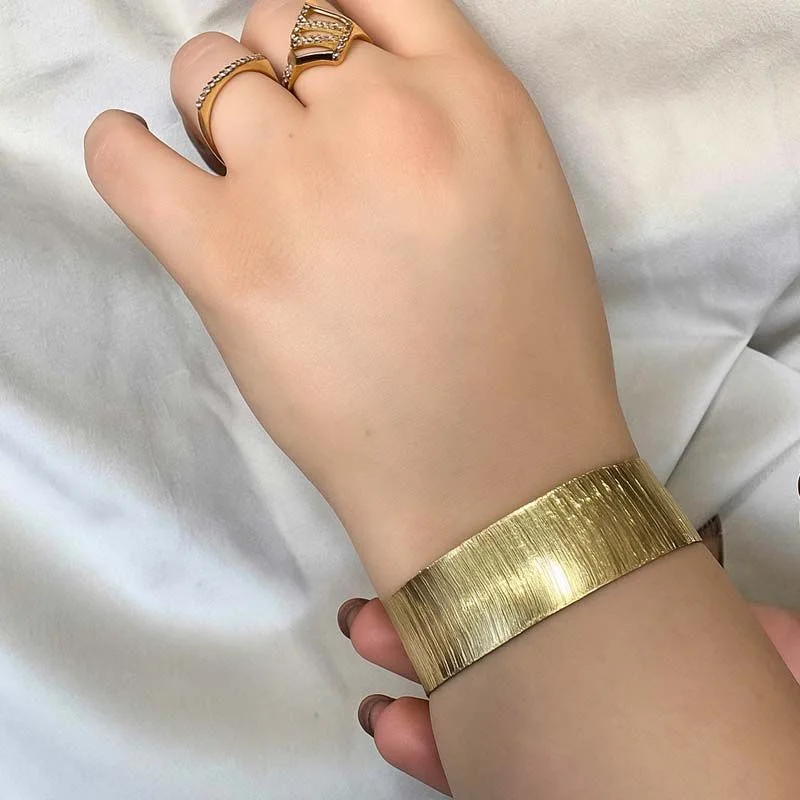 Bracelete Largo Ajustável Folheado a Ouro 18k