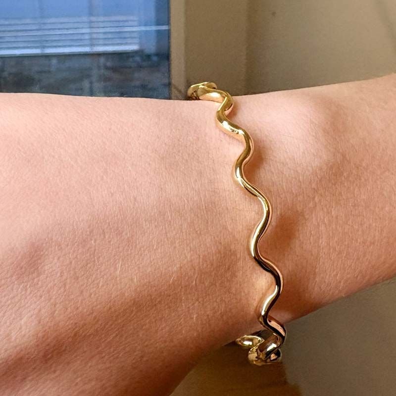 Bracelete Ondulado Folheado a Ouro 18k