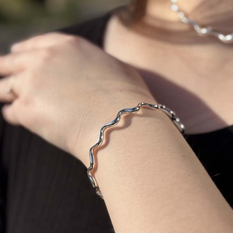Bracelete Ondulado Folheado a Prata 925