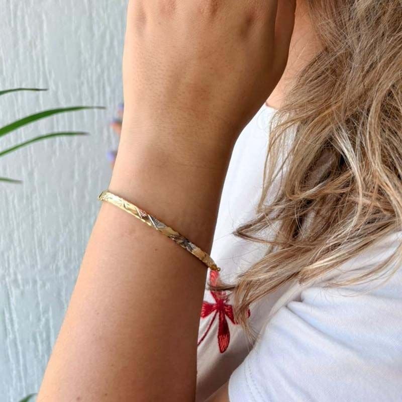 Bracelete Redondo Estilo Escrava Folheado a Ouro 18k