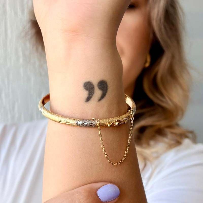 Bracelete Redondo Fosco com Detalhes Folheado a Ouro 18k