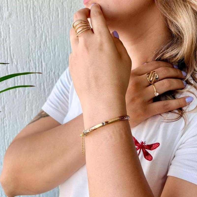 Bracelete Redondo Fosco com Detalhes Folheado a Ouro 18k