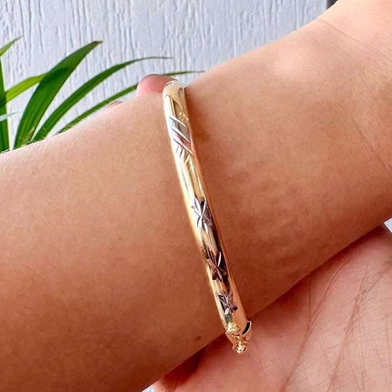 Bracelete Redondo Liso com Fecho Folheado a Ouro 18k