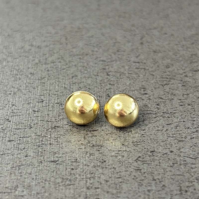 Brinco Meia Bola Lisa 1,0cm Folheado a Ouro 18k