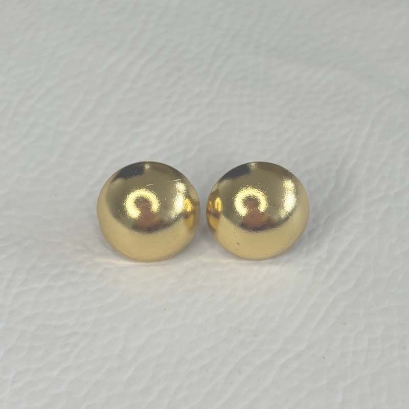 Brinco Meia Bola Lisa Folheado a Ouro 18k