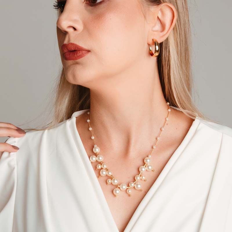 Colar de Pérolas em Degradê Folheado a Ouro 18k
