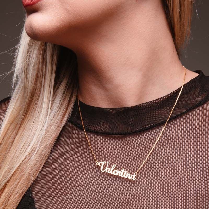 Colar Personalizado com Nome Fonte Grossa Folheado a Ouro 18k