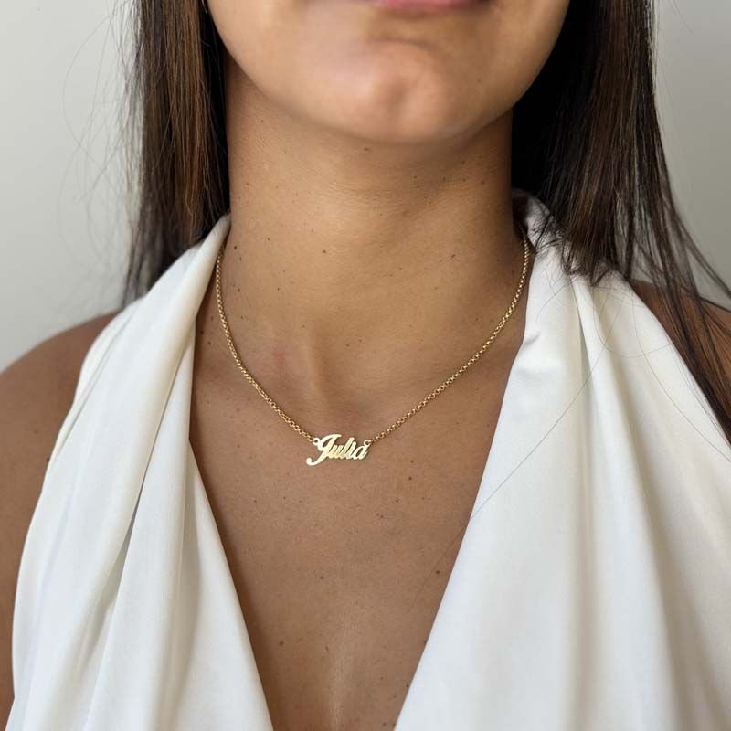 Colar Personalizado com Nome Fonte Itálica Corrente Portuguesa Folheado a Ouro 18k