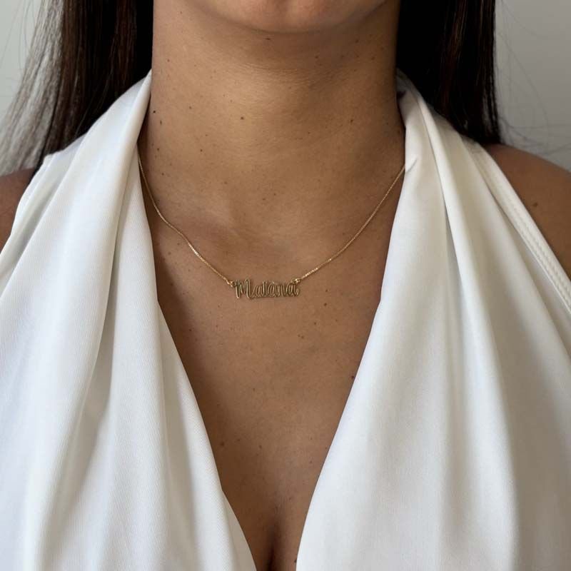 Colar Personalizado com Nome Fonte Média Folheado a Ouro 18k