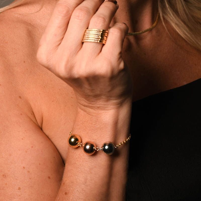 Pulseira de Corrente e Bolas Três Cores Folheada a Ouro 18k
